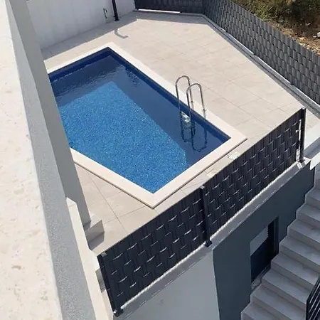 Lavender Tree - Luxury Apartment Trogir