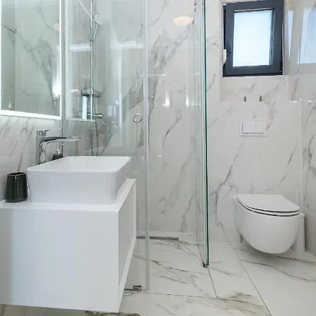 Lavender Tree - Luxury Apartament