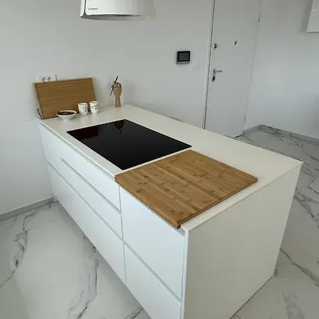 Apartment Lavender Tree - Luxury Trogir